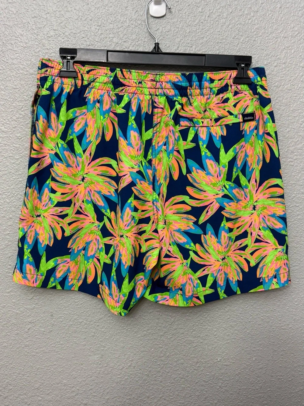 Chubbies | The Ocean Flowers | No Liner | Size Large